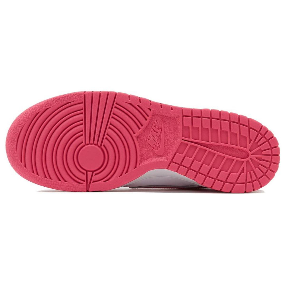 Nike Dunk "Laser Fuchsia"