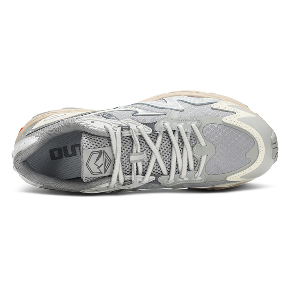Mizuno Adventure Twe