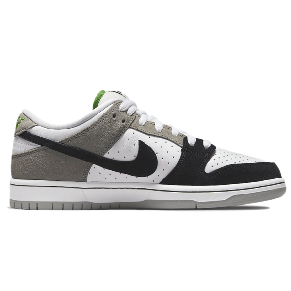 Nike Dunk SB chlorophyll