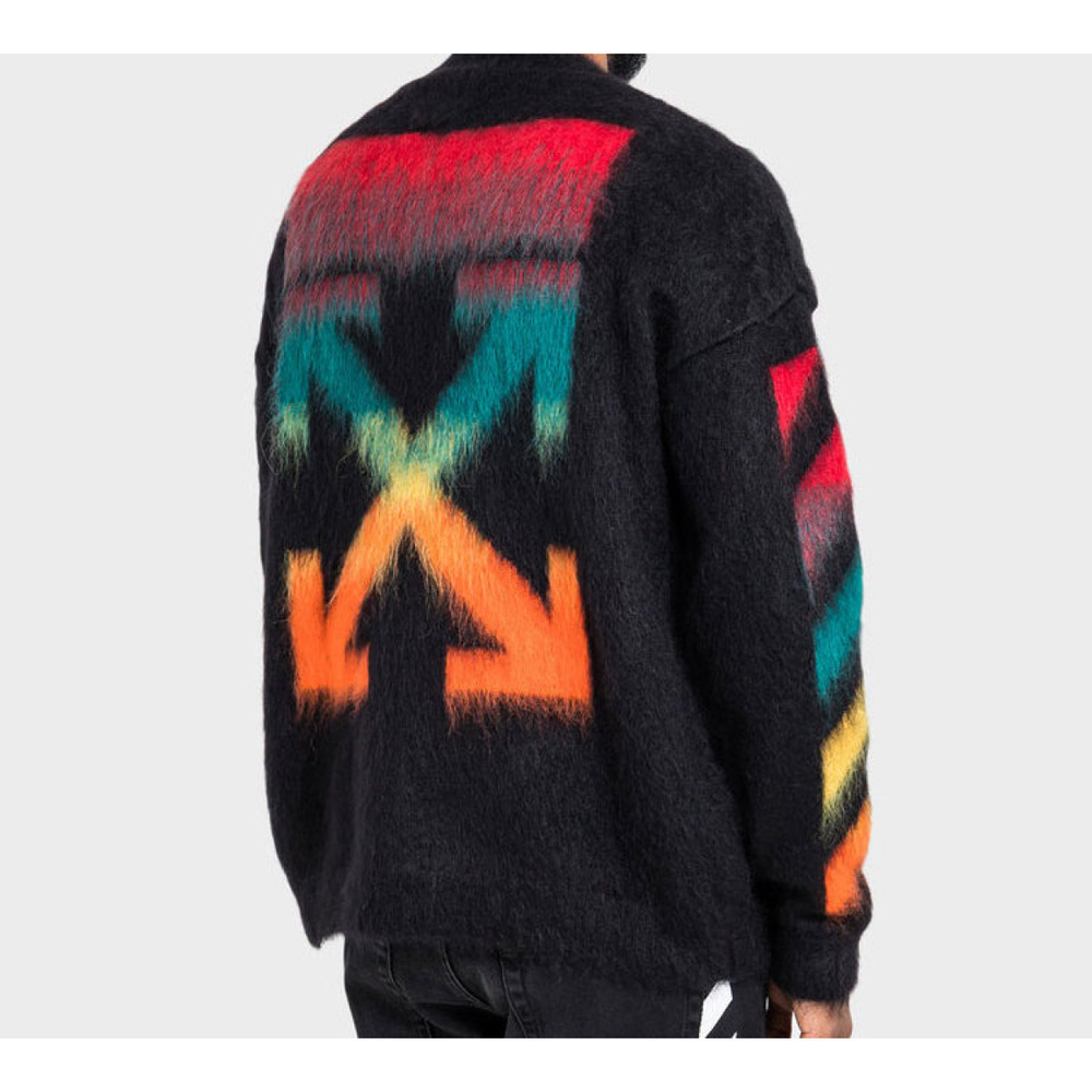 OFF-WHITE