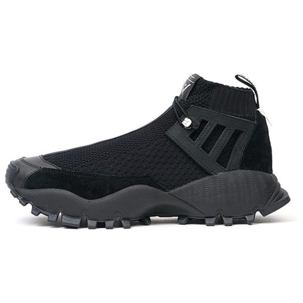 White Mountaineering x adidas originals Seeulater Core