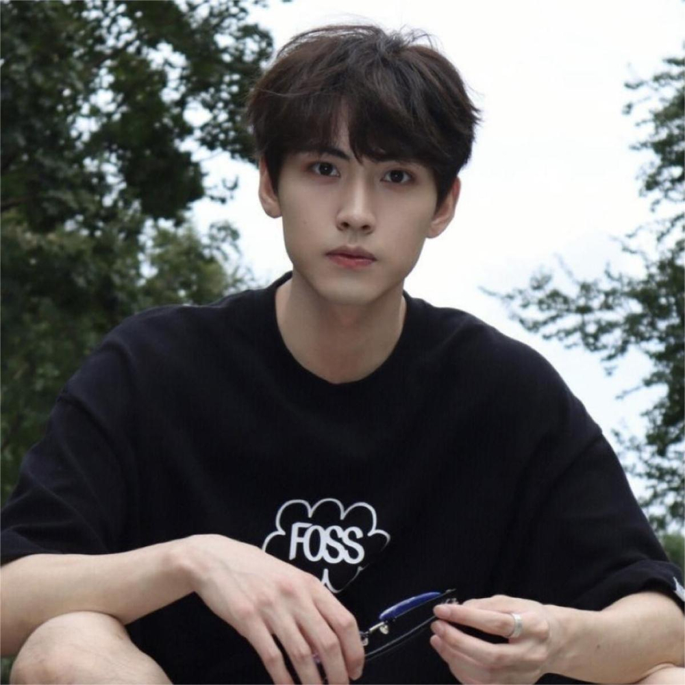 【 】 Prsr /