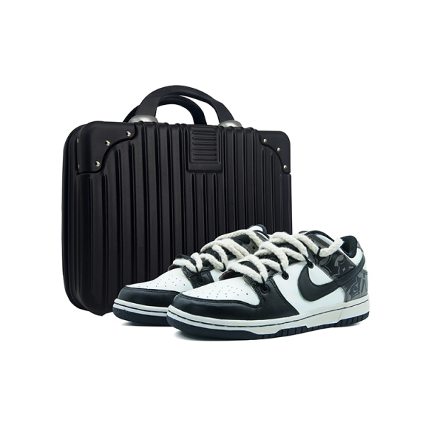 【 】 Nike Dunk Low Retro "Black" VIBE