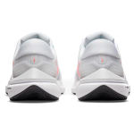 Nike Air Zoom Vomero 16