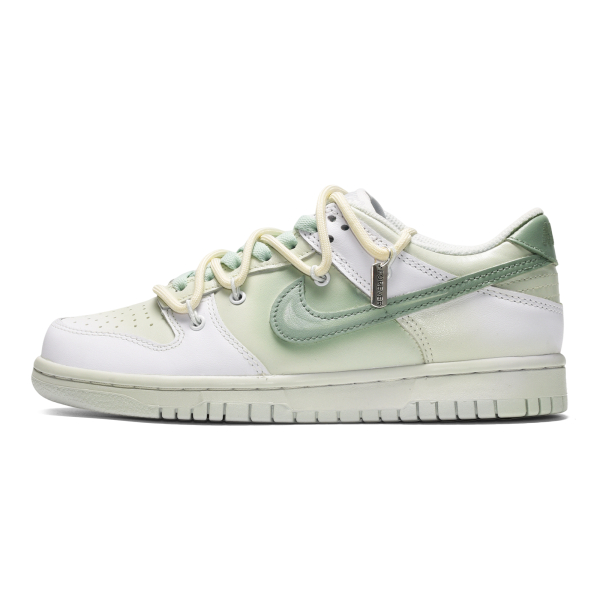 【 】 Nike Dunk CUS ID