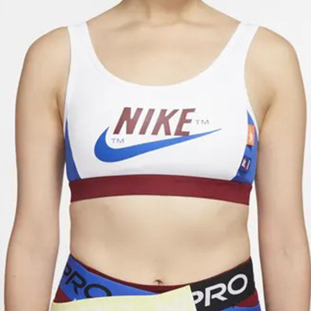 Nike Swoosh Icon Clash