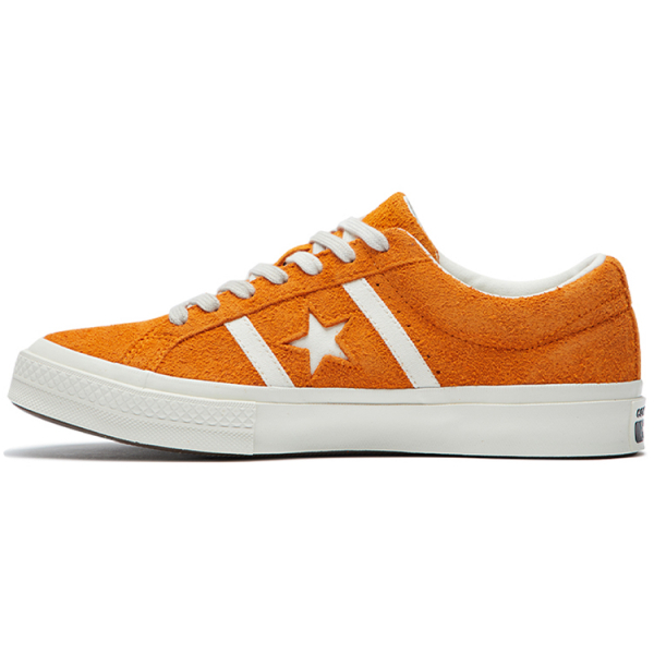 Converse One Star Academy