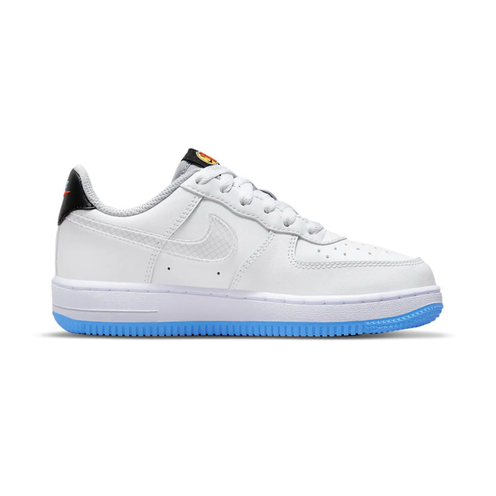 Nike Air Force 1 LV8 3