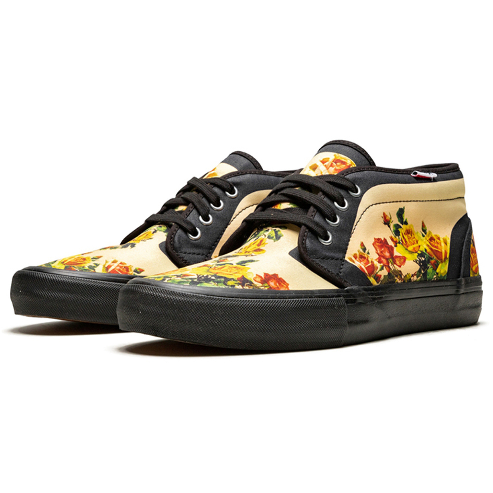 Supreme x Jean Paul Gaultier x Vans Chukka '95 Pro "Peach"