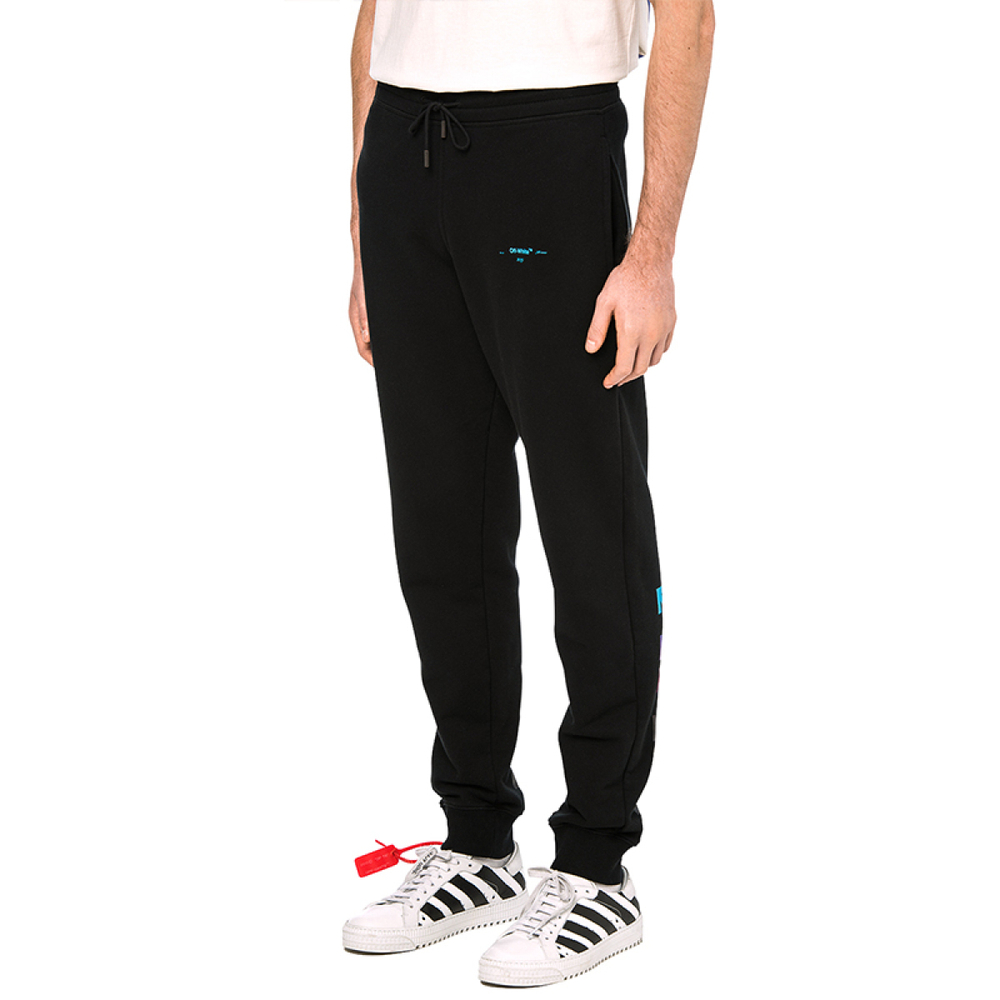 OFF-WHITE