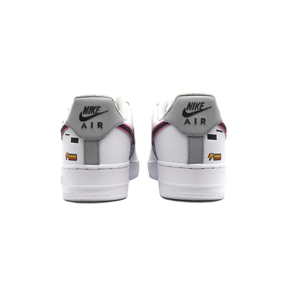 【 】 Nike Air Force 1 ’07