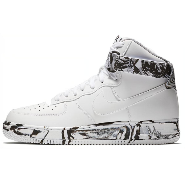 Nike Air Force 1 07 LV8