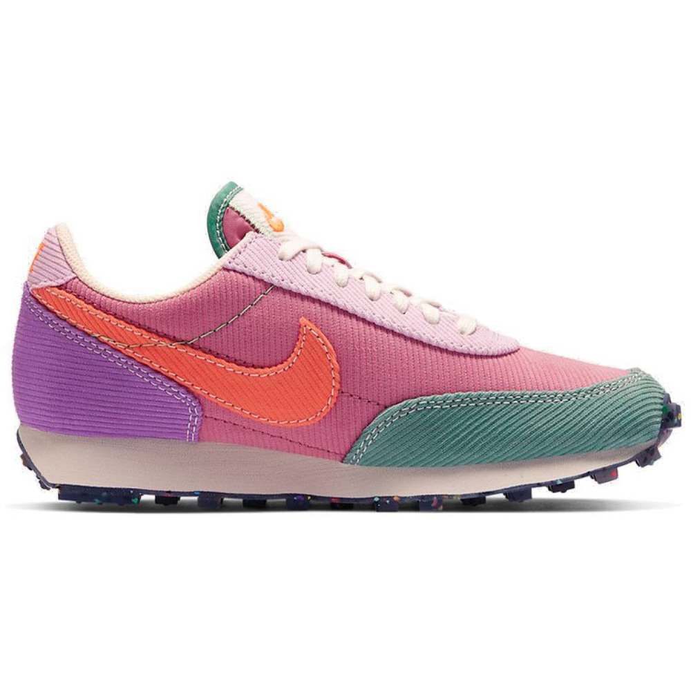 Nike Daybreak Desert Berry