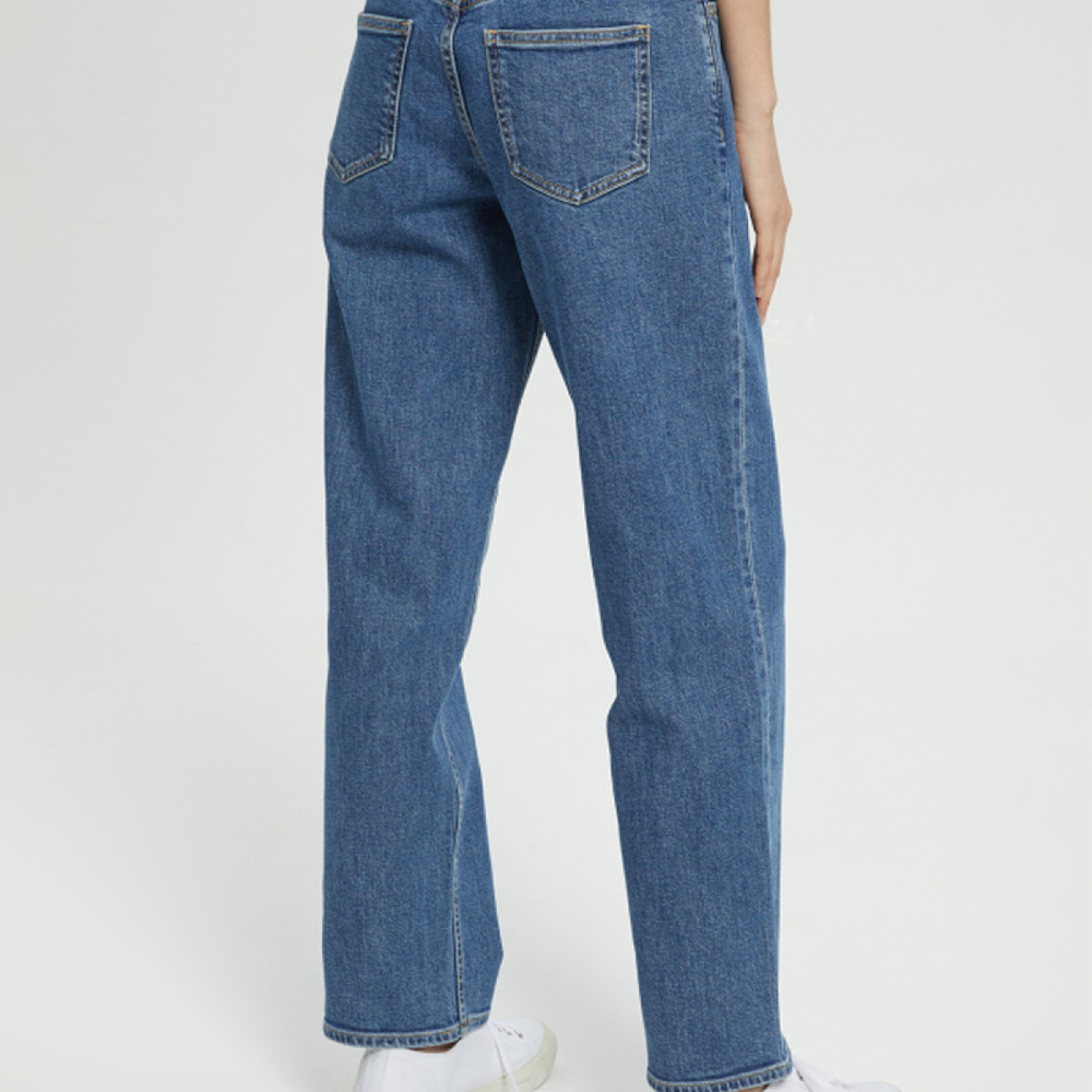 CALVIN KLEIN SS22