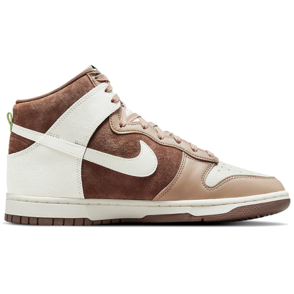 Nike Dunk Retro PRM "Light Chocolate"