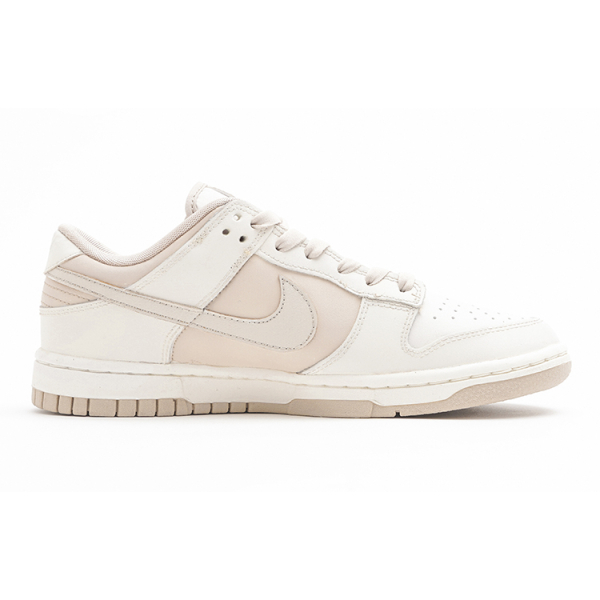 【 】 Nike Dunk Low "Gold Swoosh"