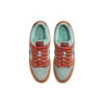 Nike Dunk SB "Orange and Emerald Rise"