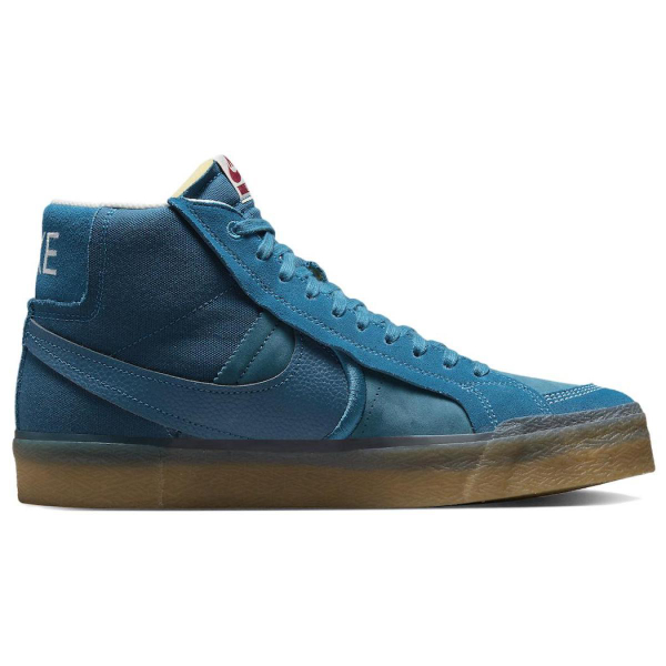 Nike Blazer