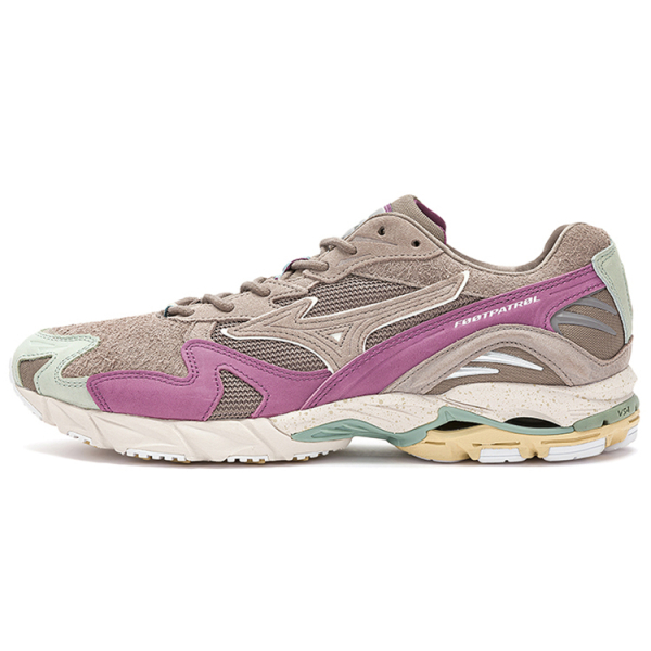 Footpatrol x Mizuno Wave Rider 10