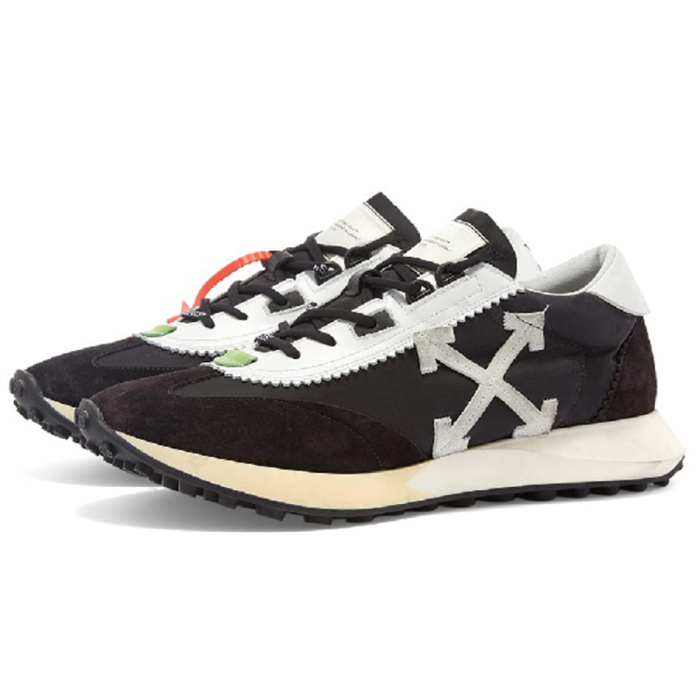OFF-WHITE Arrow