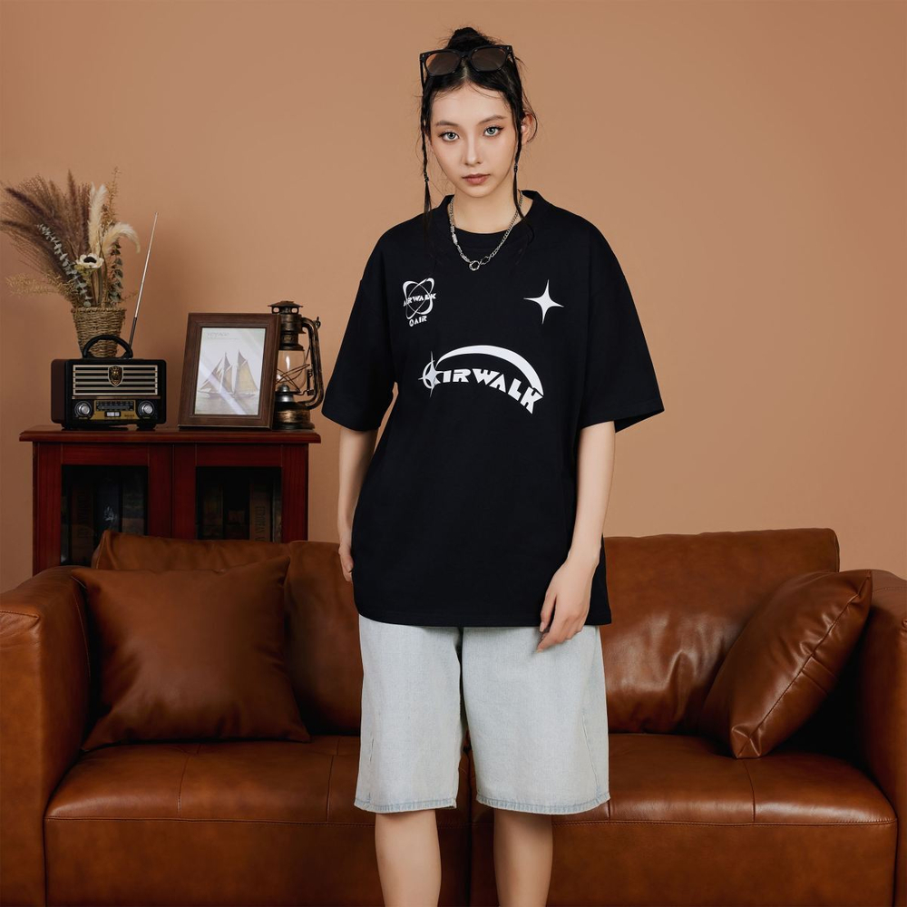 Airwalk T