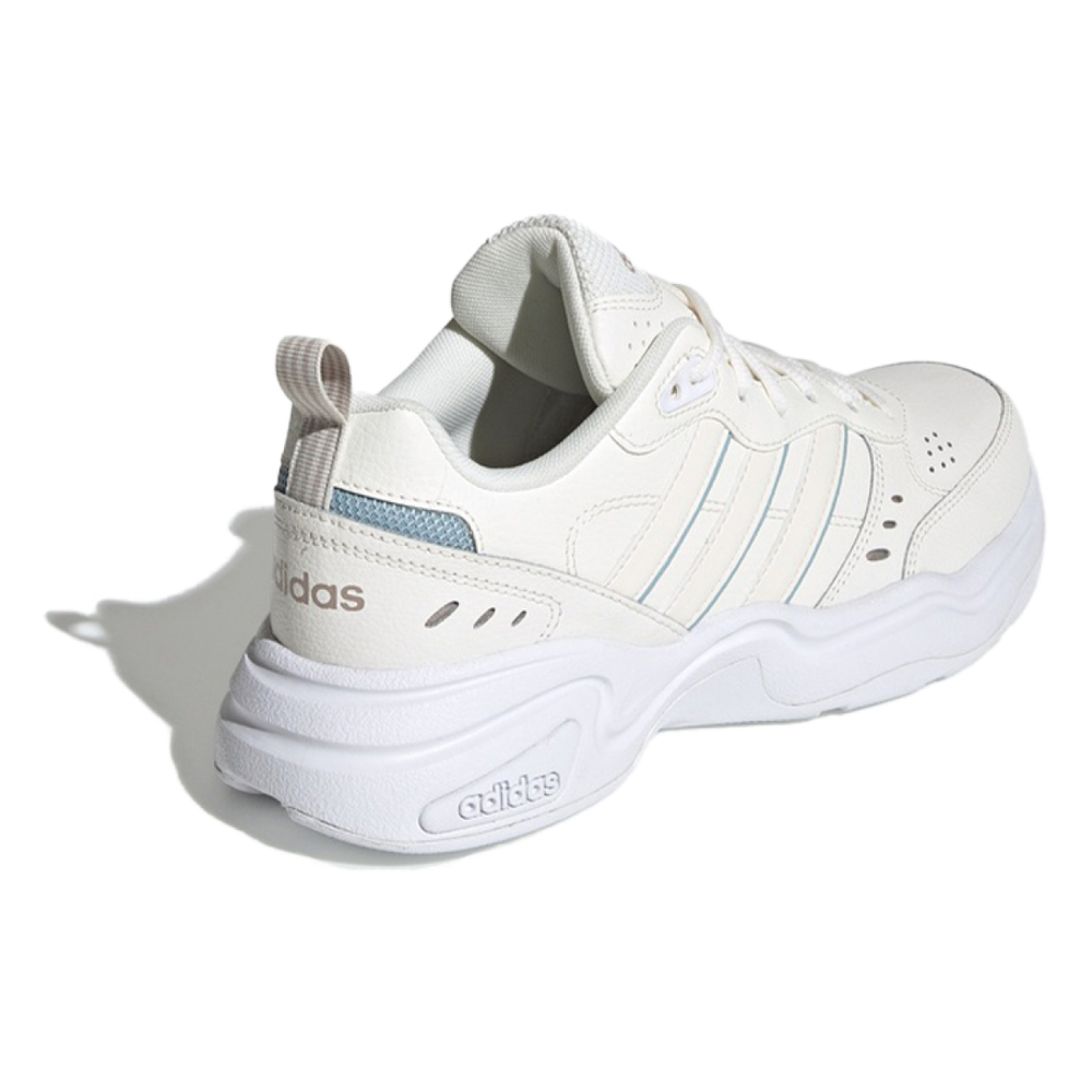 Adidas neo Strutter Logo