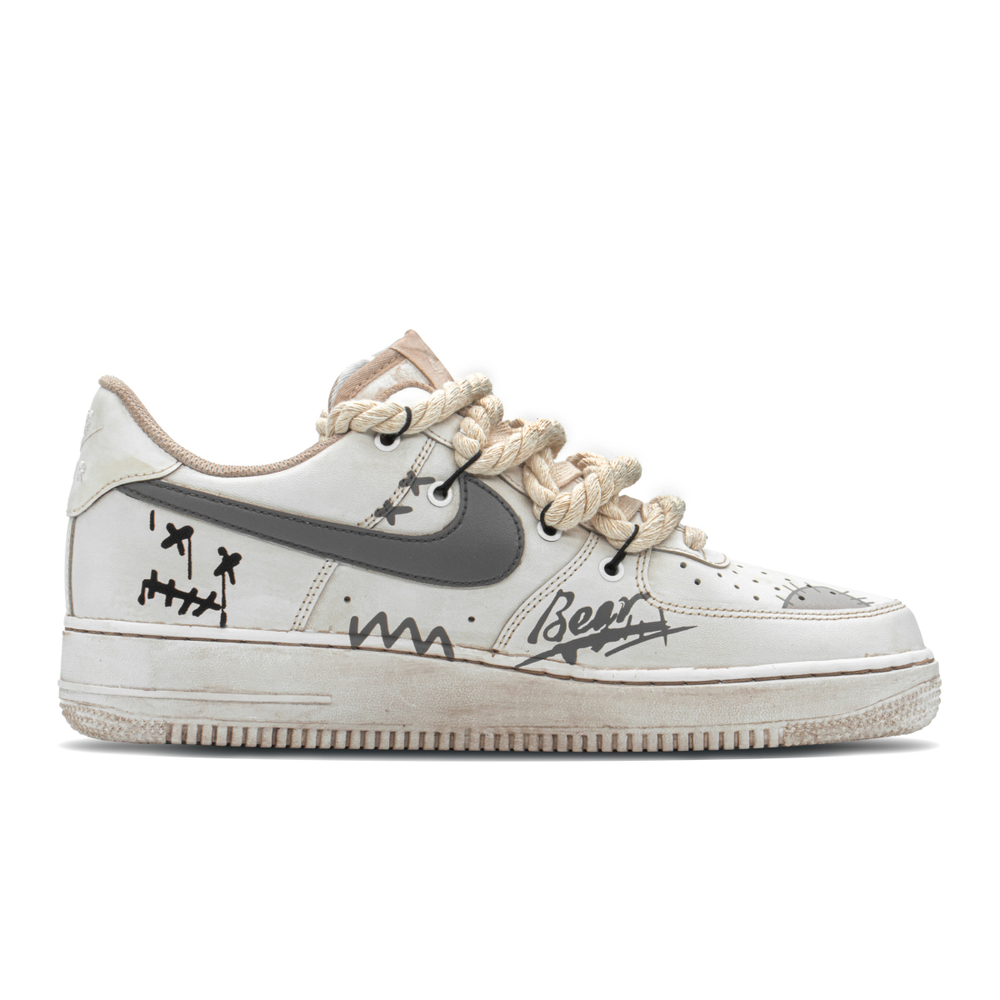 【 】 Nike Air Force 1
