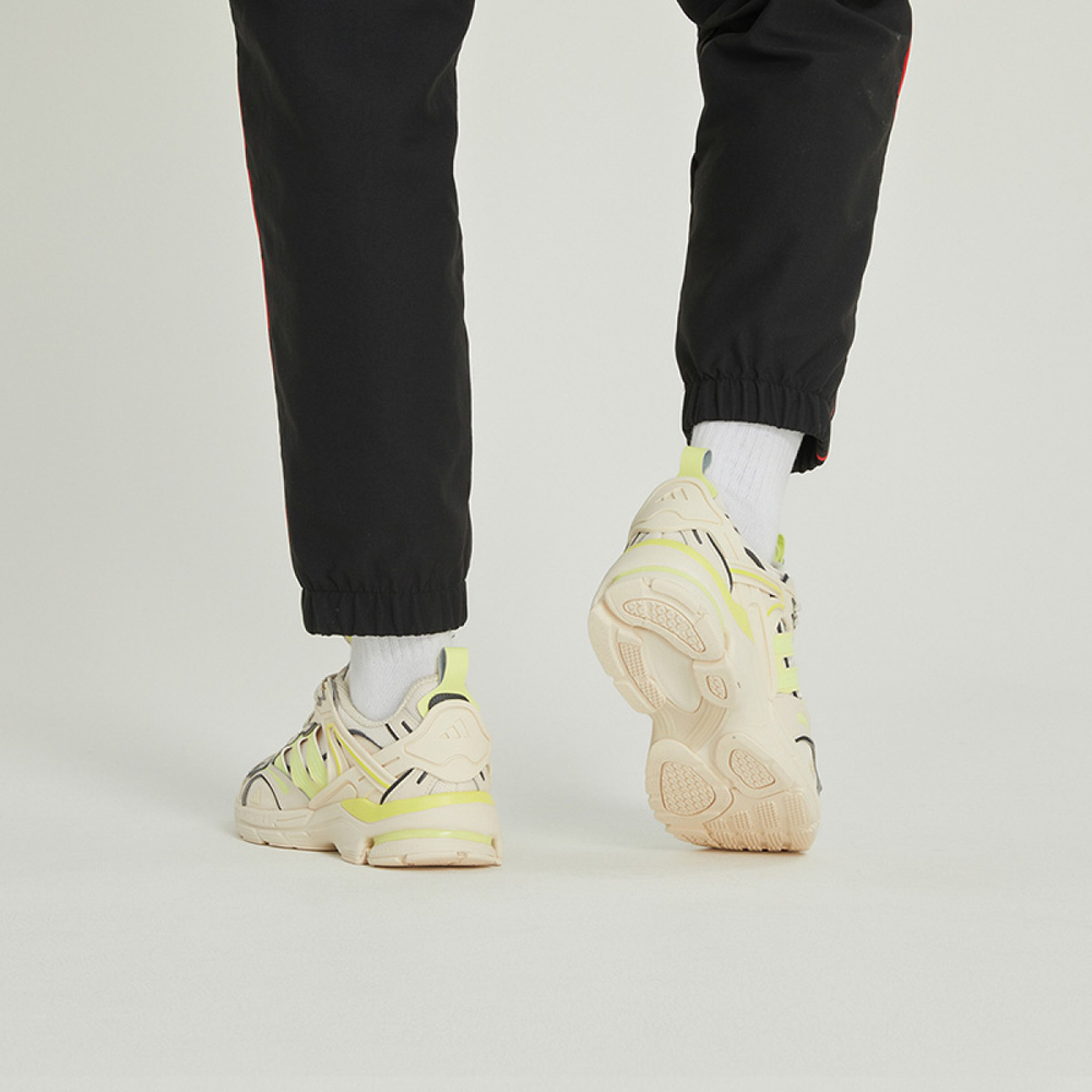 Adidas Spiritain 2000