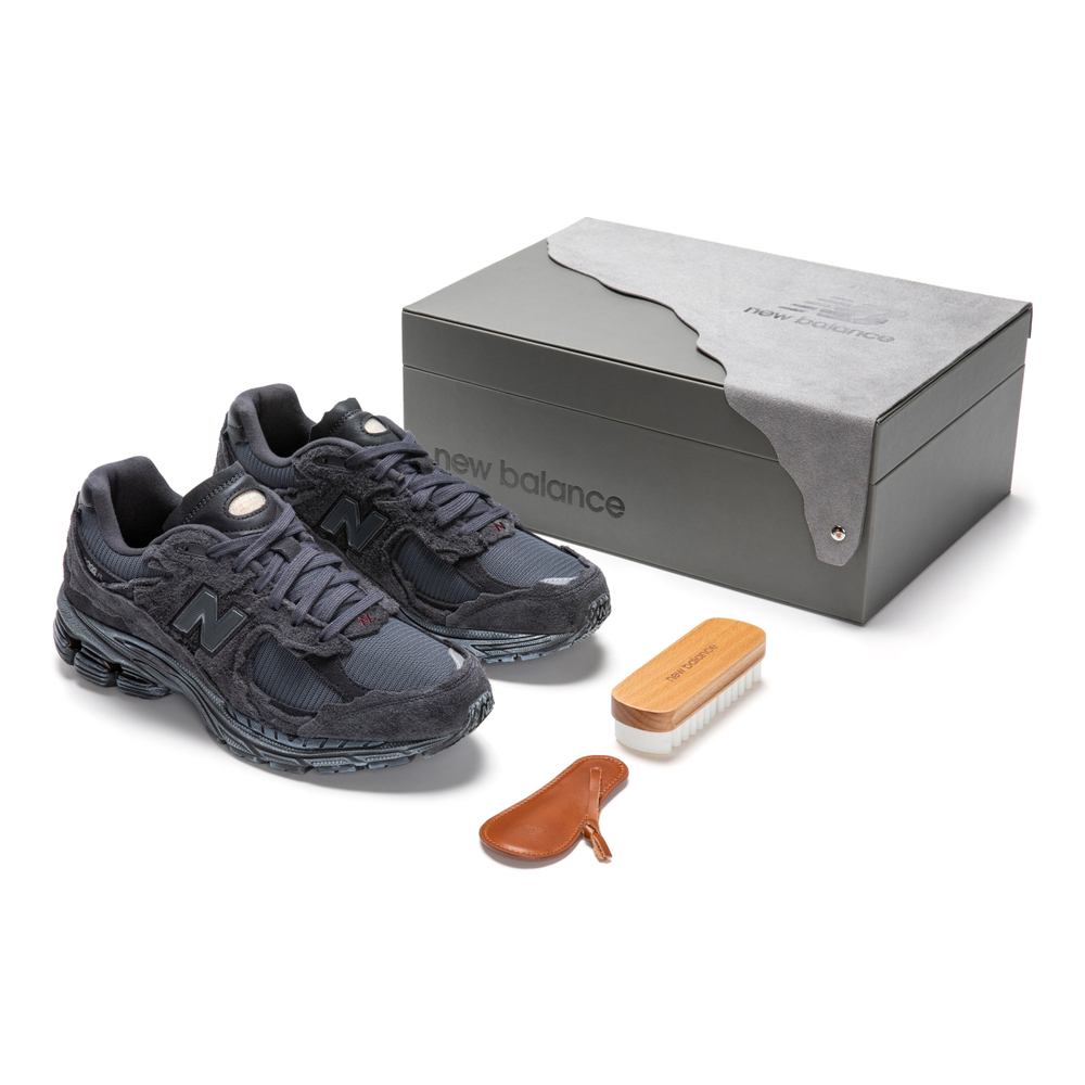 New Balance NB 2002R "refined future"