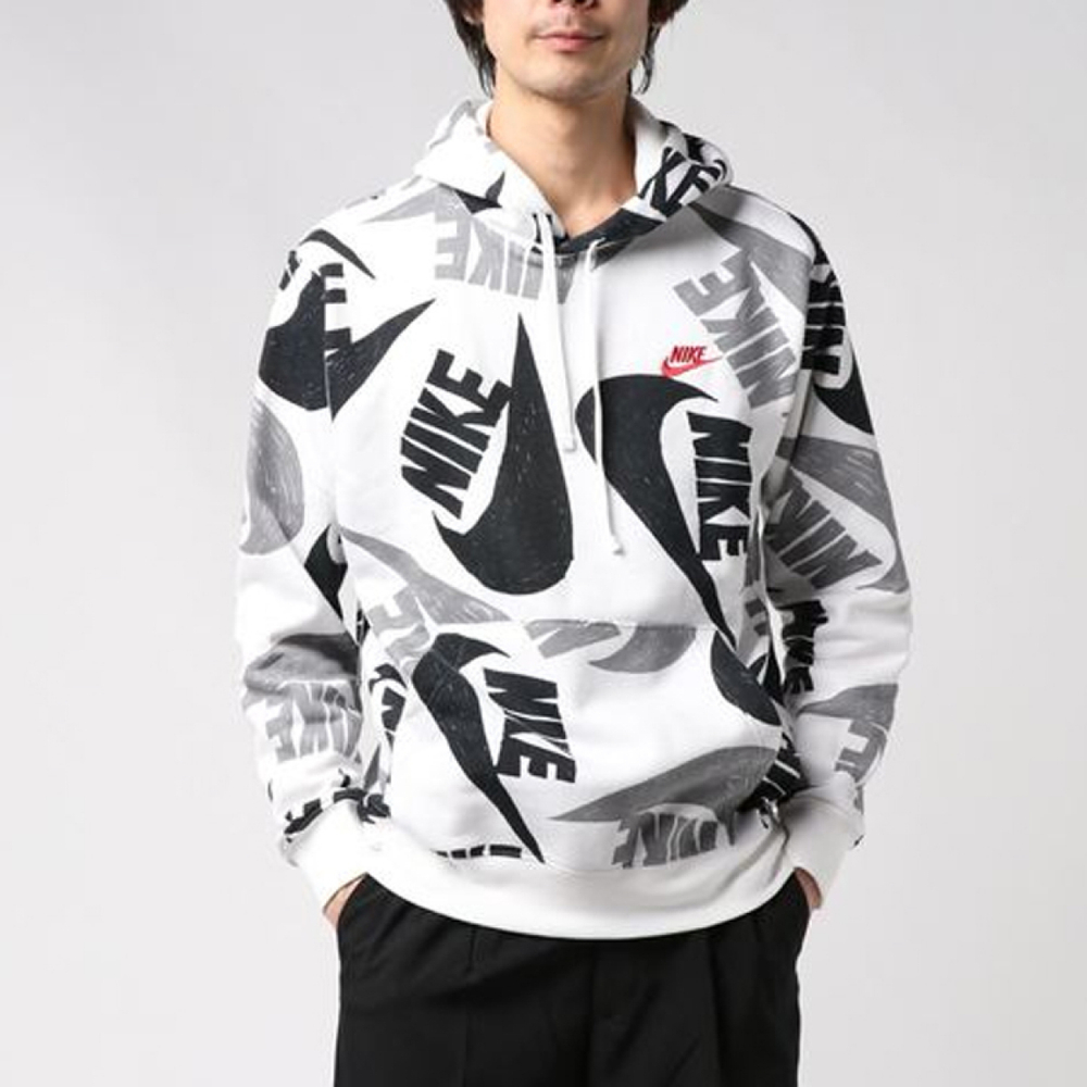 Nike Street Style