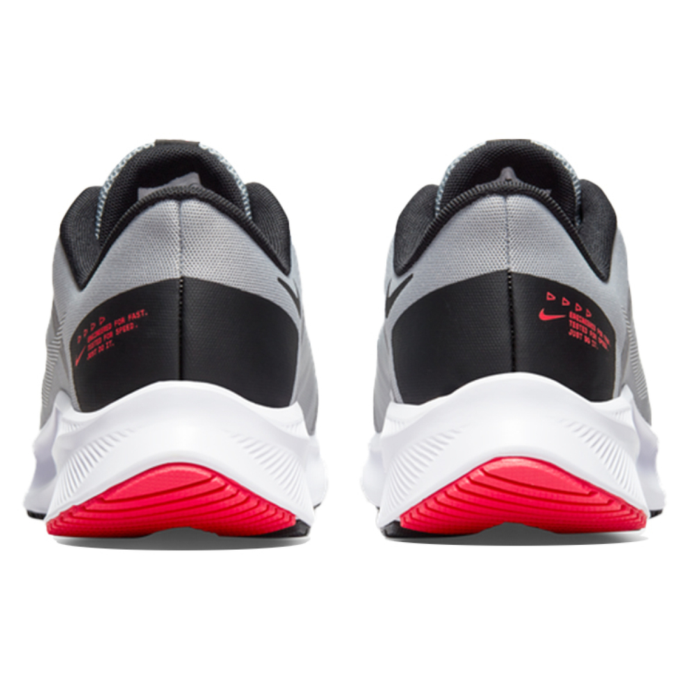 Nike Quest 4