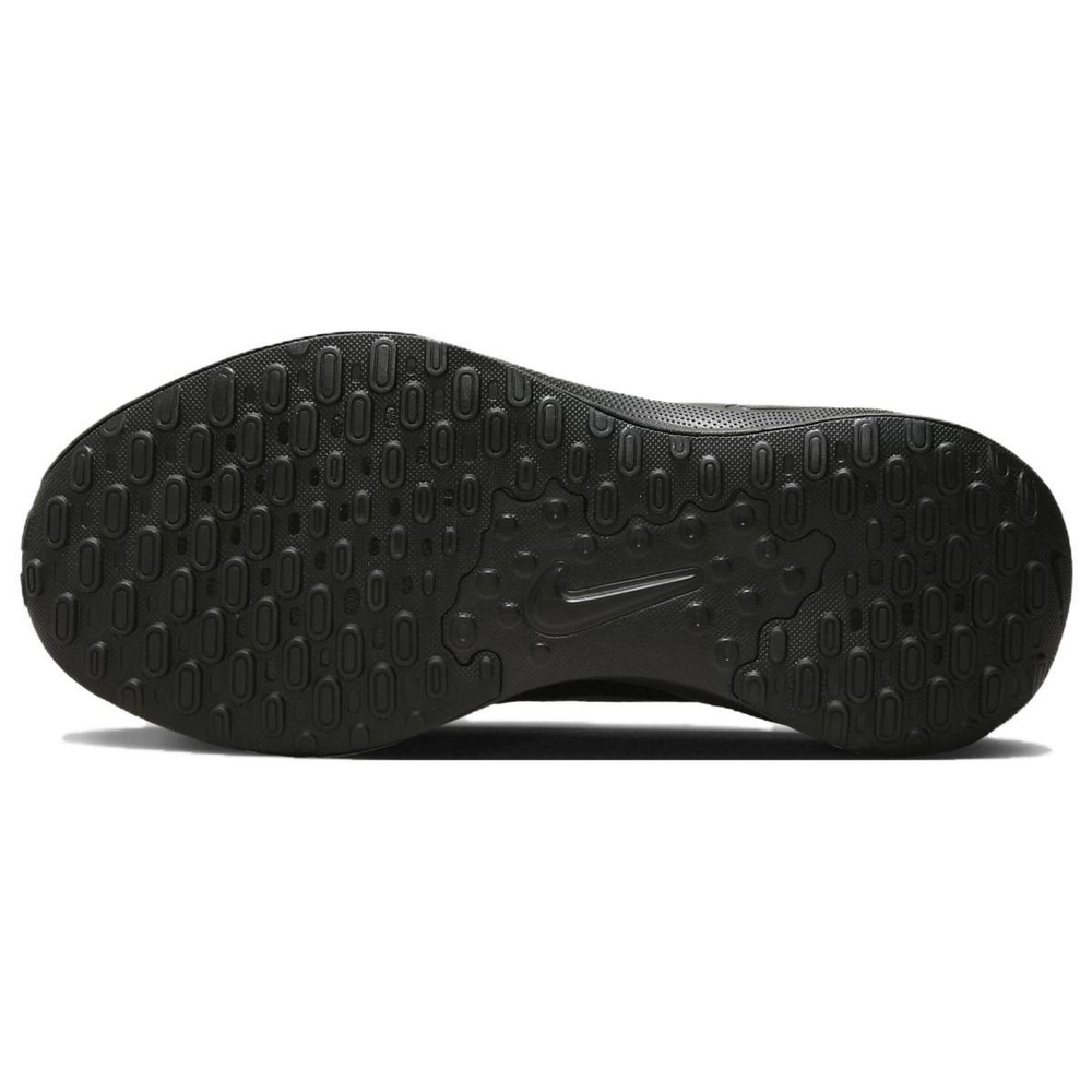 Nike REVOLUTION 7