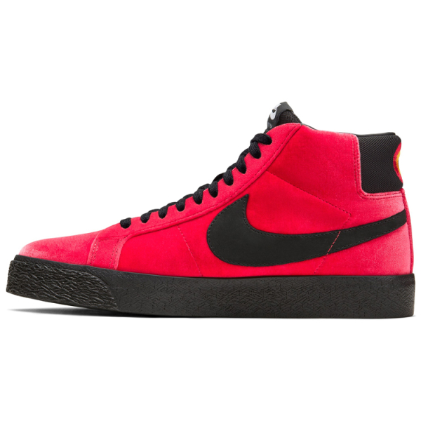 Mayumi Yamase x Nike Blazer "Hell"