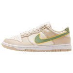 Nike Dunk 'Light Tan'