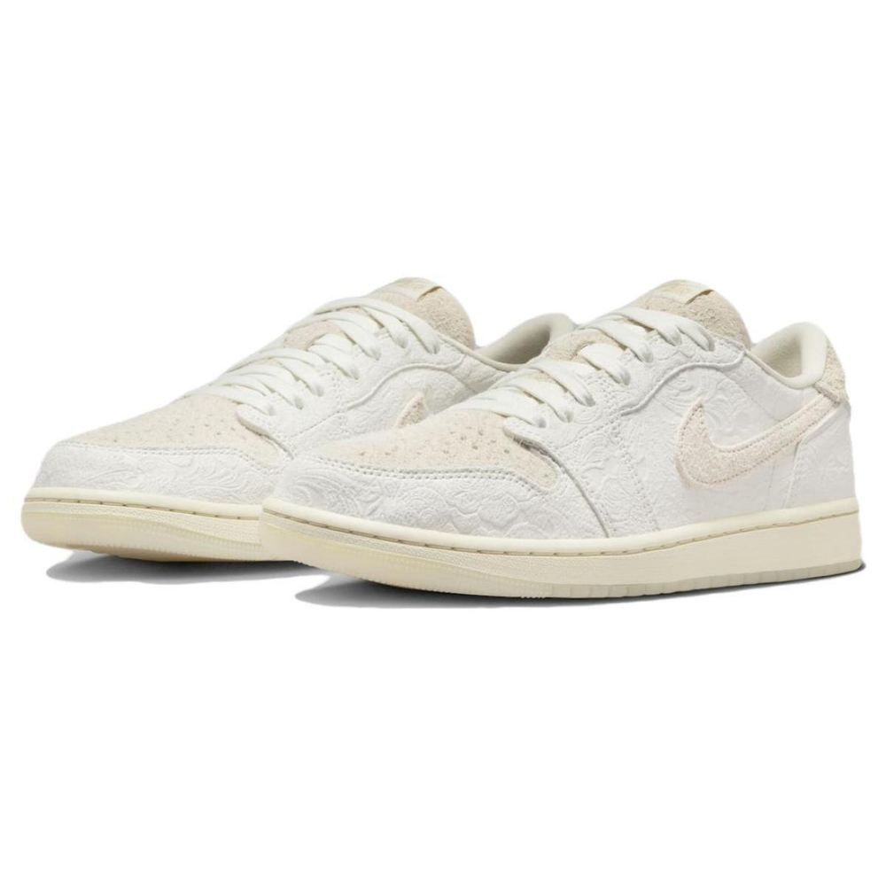 Chris Paul x Jordan Air Jordan 1 Low OG "Light Cream and Sail" PU PE