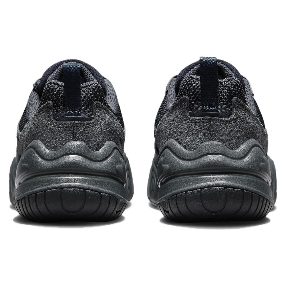 Nike Tech Hera