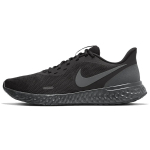 Nike REVOLUTION 5