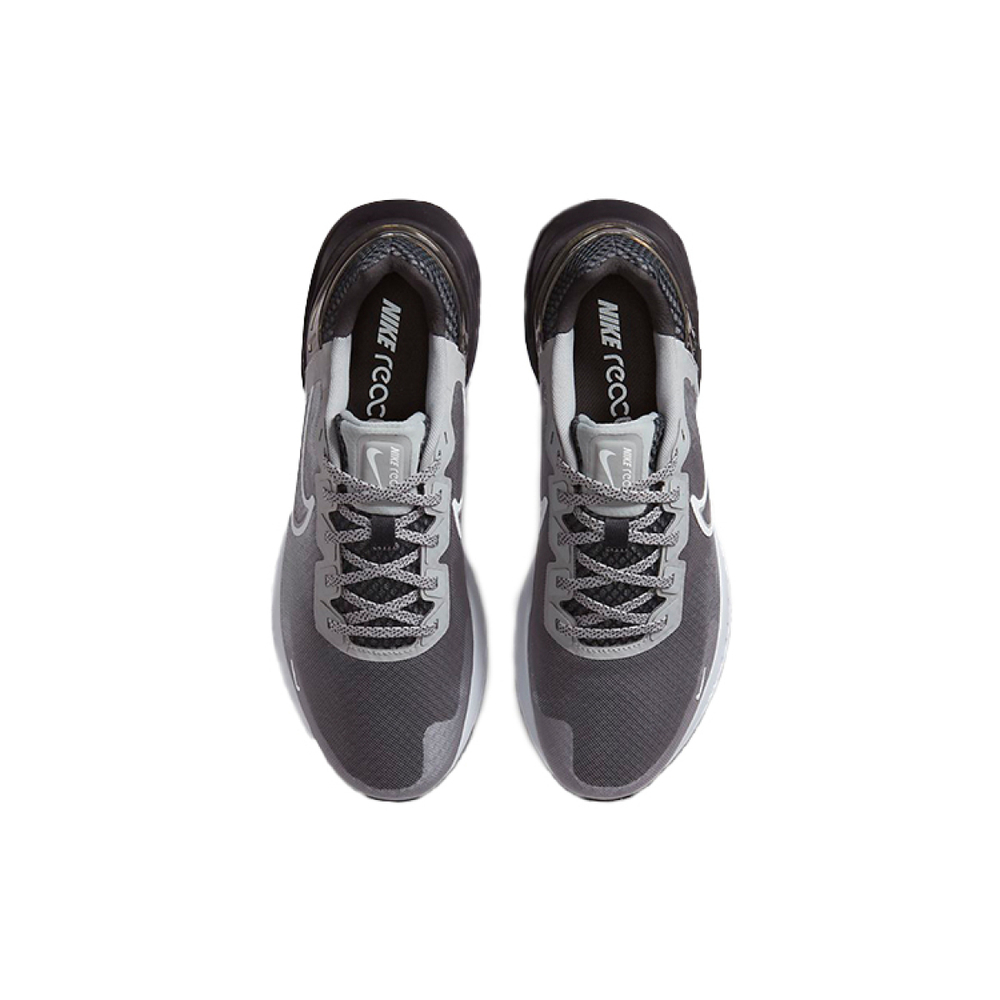 Nike Legend React 3 PU