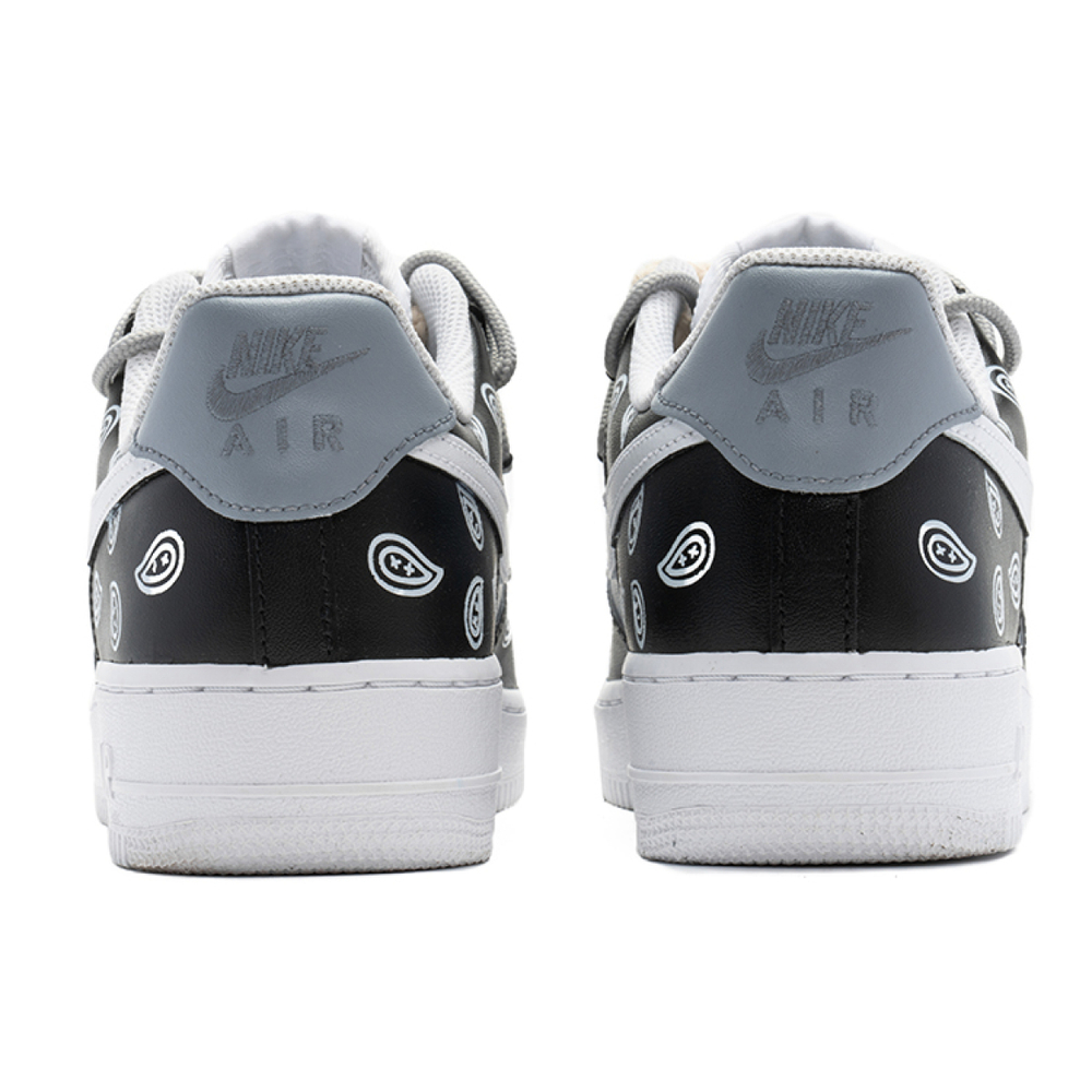 【 】 Nike Air Force 1 07 vibe