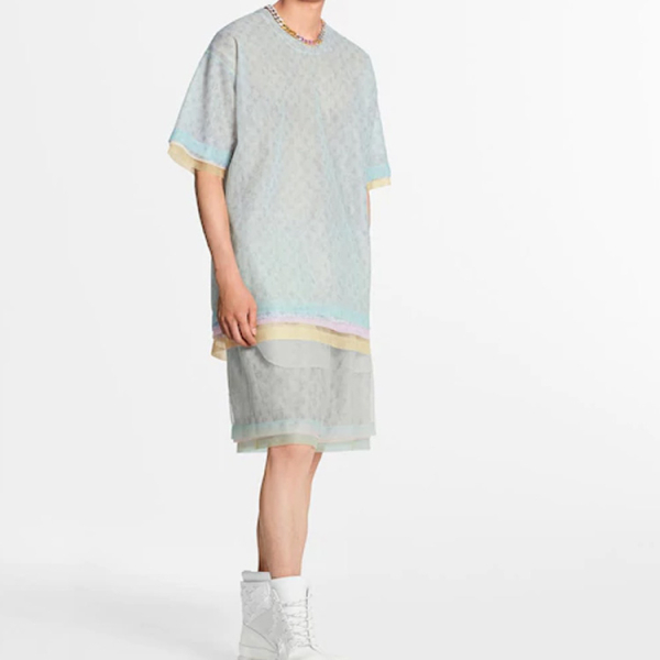 LOUIS VUITTON T
