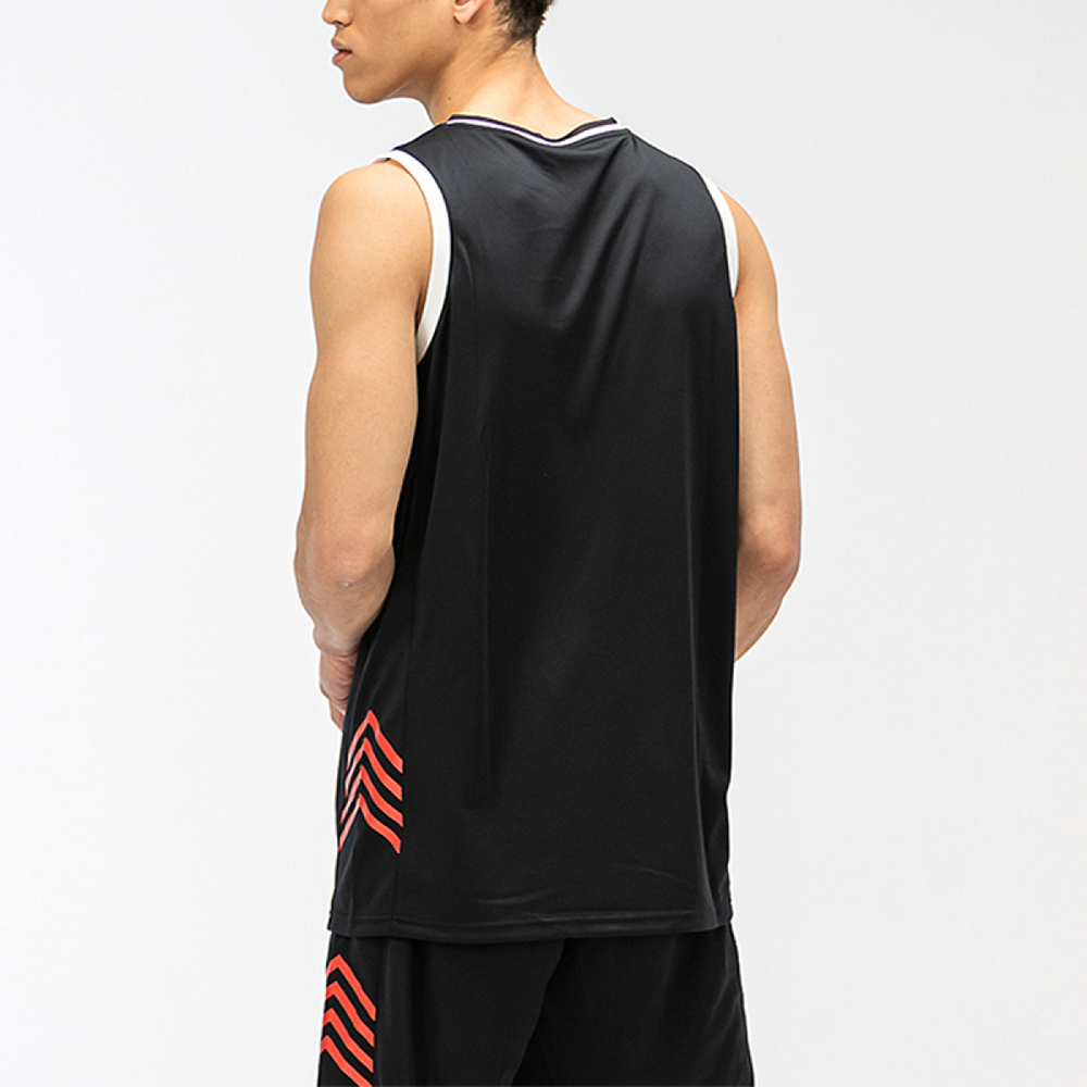 Under Armour V