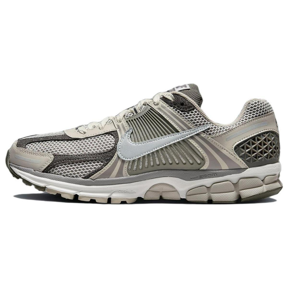 Nike Air Zoom Vomero 5 "Bone Beige"