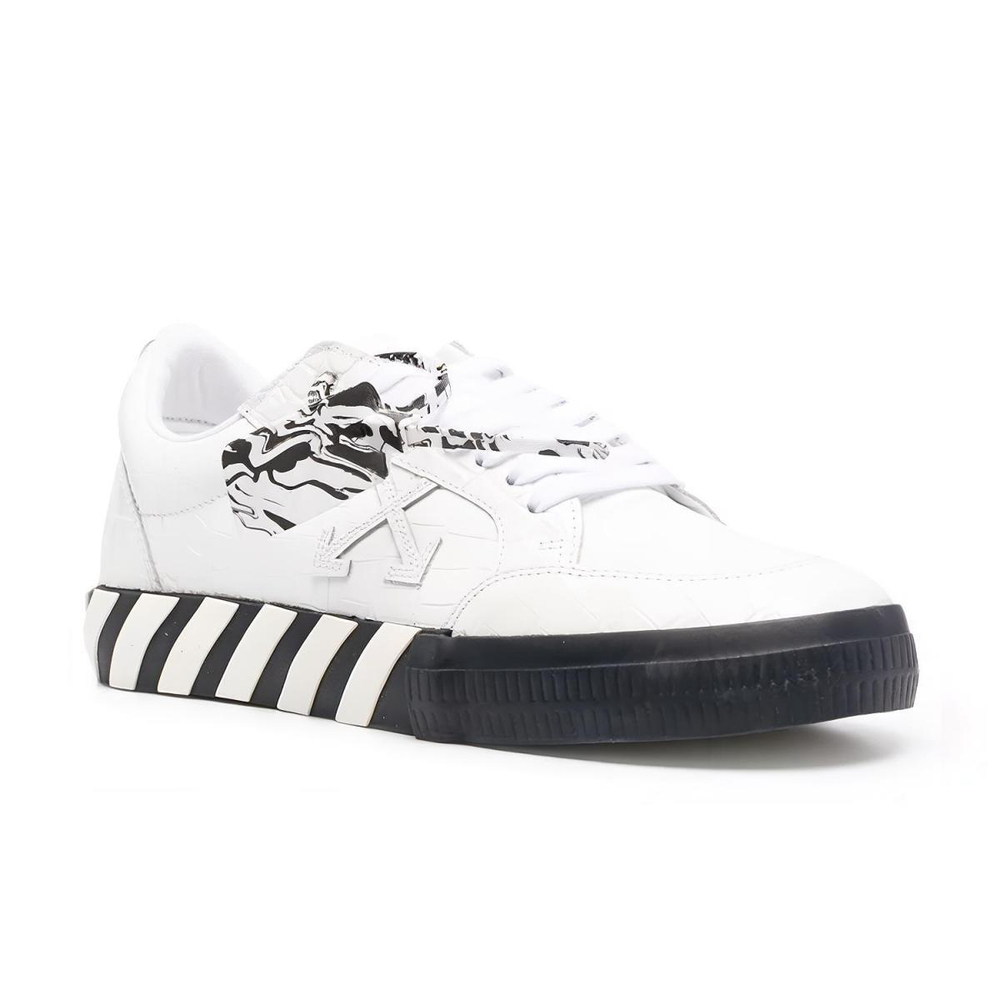 OFF-WHITE