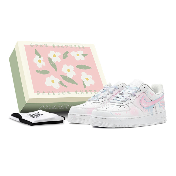 【 】 Nike Air Force 1 Low Love GS