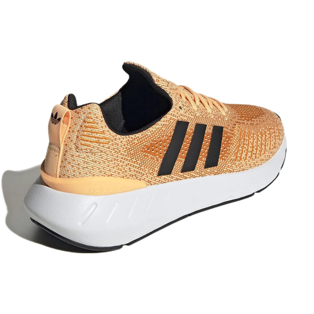 Adidas originals Swift Run 22