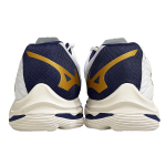 Mizuno Wave Lightning Z7