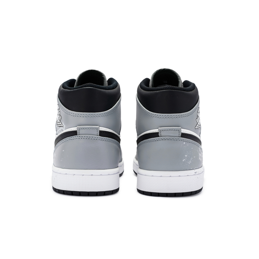 【 】 Jordan Air Jordan 1 Mid 811