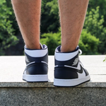 Jordan Air Jordan 1 Mid Obsidian