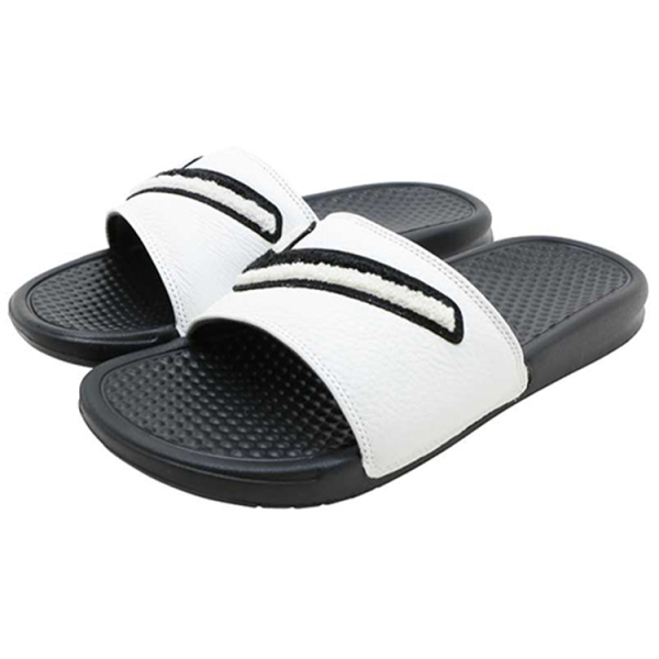 Nike Benassi