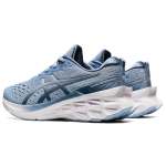 Asics Novablast 2
